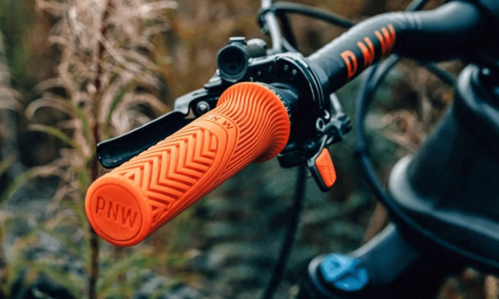 Production of Bicycle Handlebar Grips Using TPEs